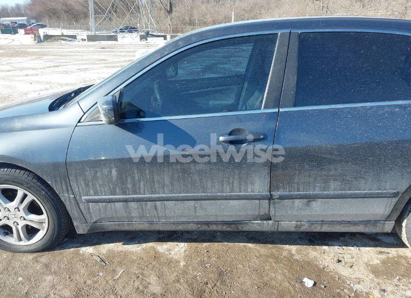 Photo 14 of 2007 Honda Accord 2.4 SE (VIN JHMCM56357C022258)