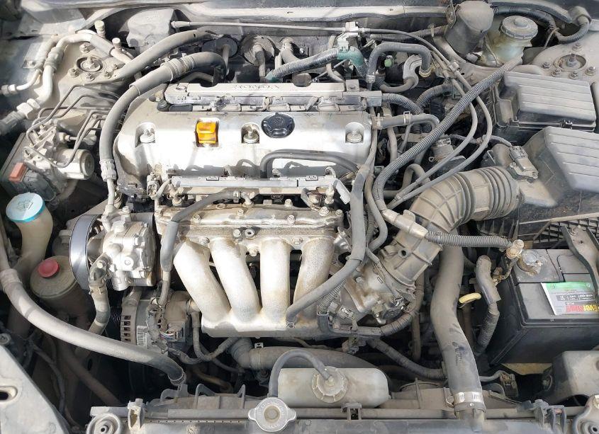 Photo 10 of 2003 Honda Accord 2.4 LX (VIN JHMCM56363C012722)