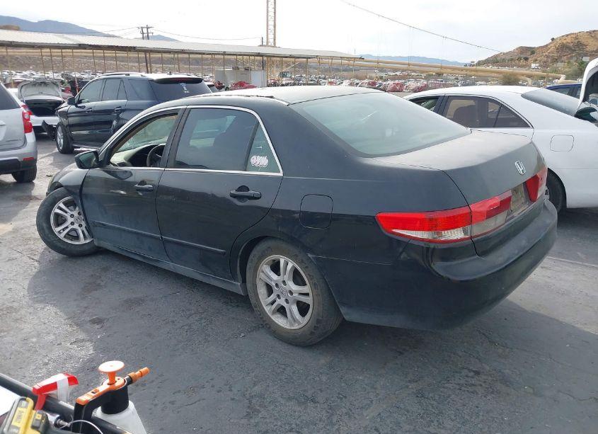 Photo 3 of 2003 Honda Accord 2.4 LX (VIN JHMCM56363C012722)