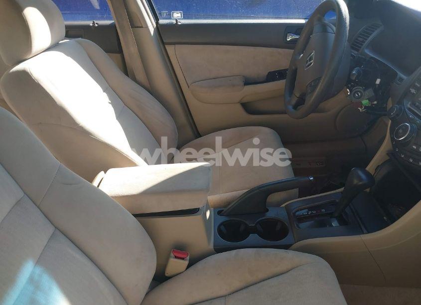 Photo 5 of 2003 Honda Accord 2.4 LX (VIN JHMCM56363C020531)