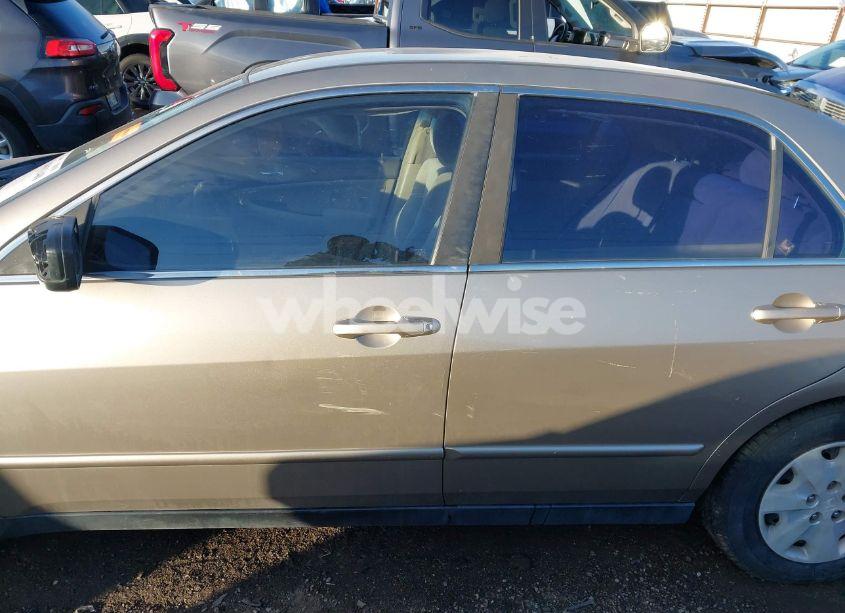 Photo 14 of 2003 Honda Accord 2.4 LX (VIN JHMCM56363C034848)