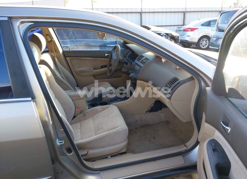 Photo 5 of 2003 Honda Accord 2.4 LX (VIN JHMCM56363C034848)