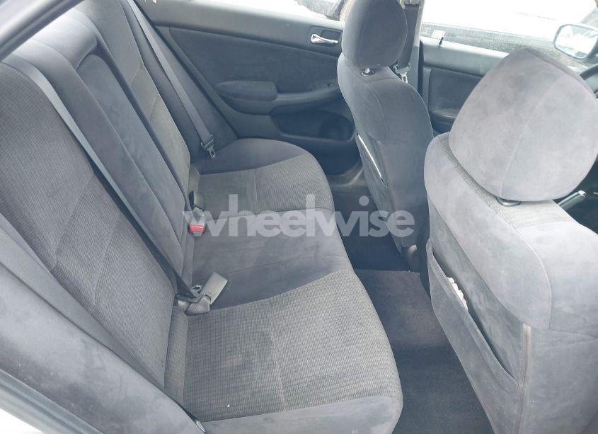 Photo 8 of 2004 Honda Accord 2.4 LX (VIN JHMCM56364C012351)