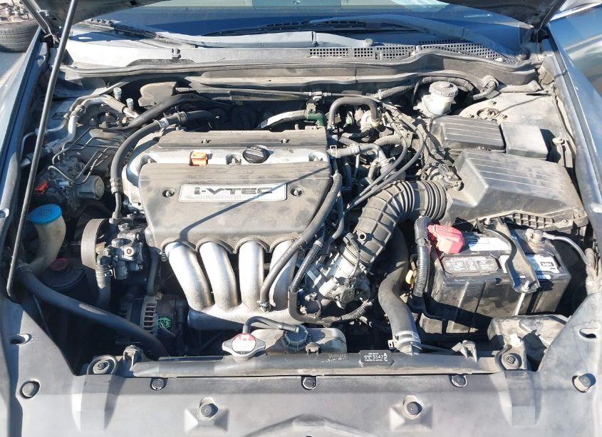 Photo 10 of 2004 Honda Accord 2.4 LX (VIN JHMCM56364C021941)