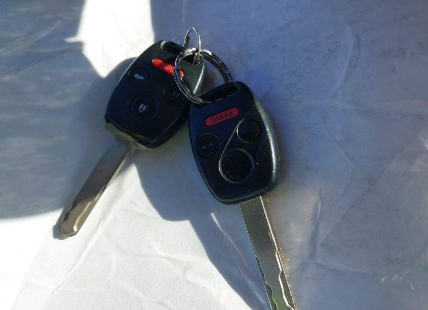 Photo 11 of 2004 Honda Accord 2.4 LX (VIN JHMCM56364C021941)