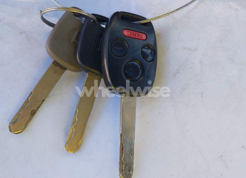Photo 11 of 2004 Honda Accord 2.4 LX (VIN JHMCM56364C025259)
