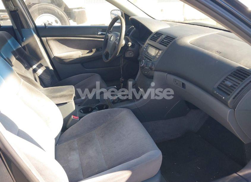 Photo 5 of 2004 Honda Accord 2.4 LX (VIN JHMCM56364C025259)