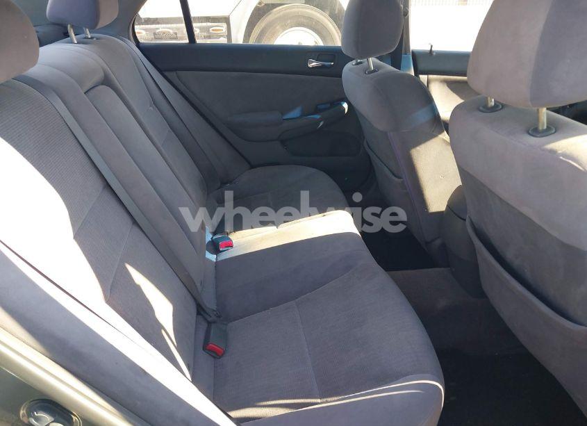 Photo 8 of 2004 Honda Accord 2.4 LX (VIN JHMCM56364C025259)
