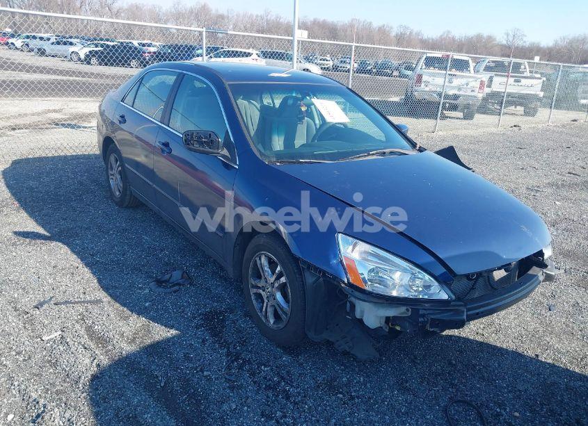 2004 Honda Accord 2.4 LX (VIN JHMCM56364C028677) main photo