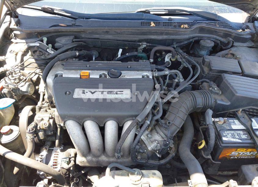 Photo 10 of 2004 Honda Accord 2.4 LX (VIN JHMCM56364C038173)