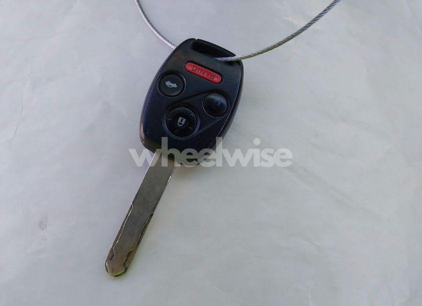 Photo 11 of 2004 Honda Accord 2.4 LX (VIN JHMCM56364C038173)