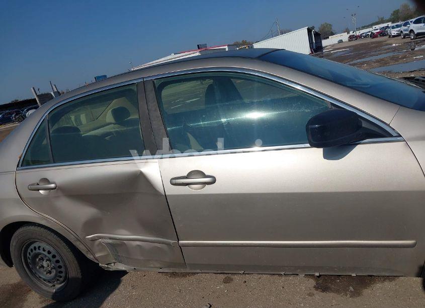 Photo 13 of 2003 Honda Accord LX (VIN JHMCM56373C010641)