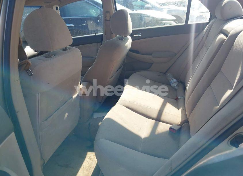 Photo 8 of 2003 Honda Accord LX (VIN JHMCM56373C010641)