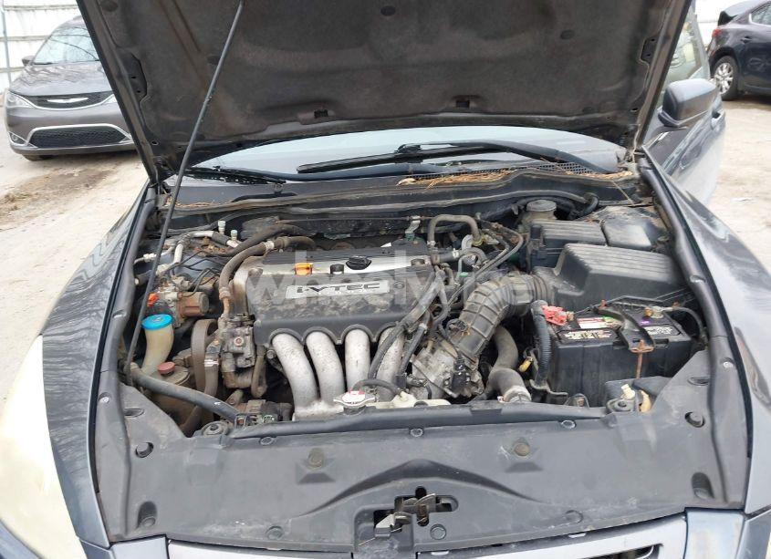 Photo 10 of 2003 Honda Accord 2.4 LX (VIN JHMCM56373C028007)