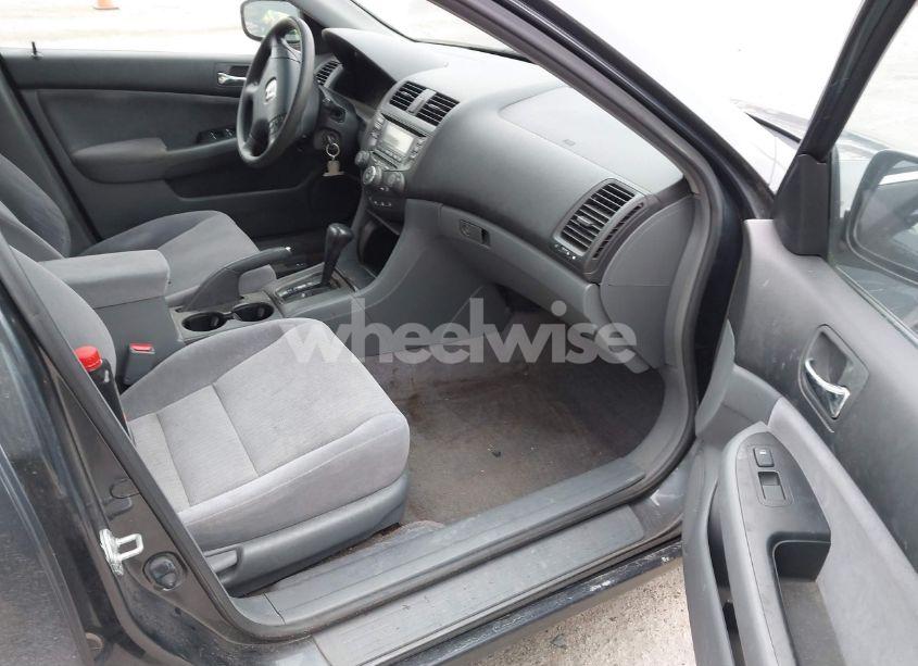 Photo 5 of 2003 Honda Accord 2.4 LX (VIN JHMCM56373C028007)