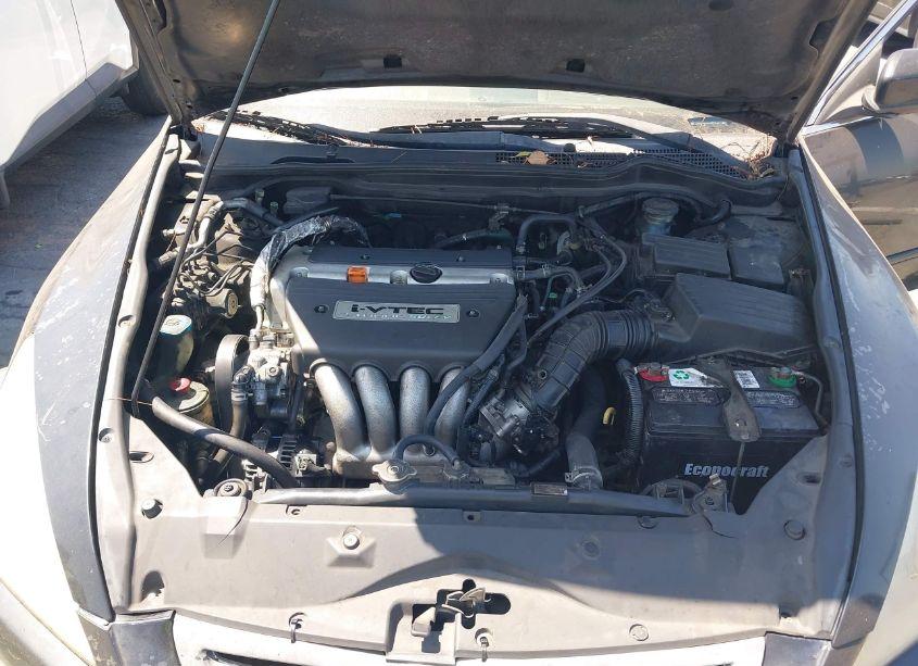 Photo 10 of 2004 Honda Accord 2.4 LX (VIN JHMCM56374C017686)