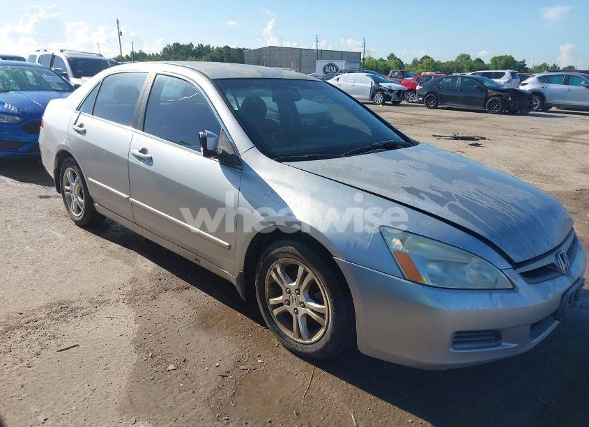 2007 Honda Accord 2.4 SE (VIN JHMCM56377C003484) main photo