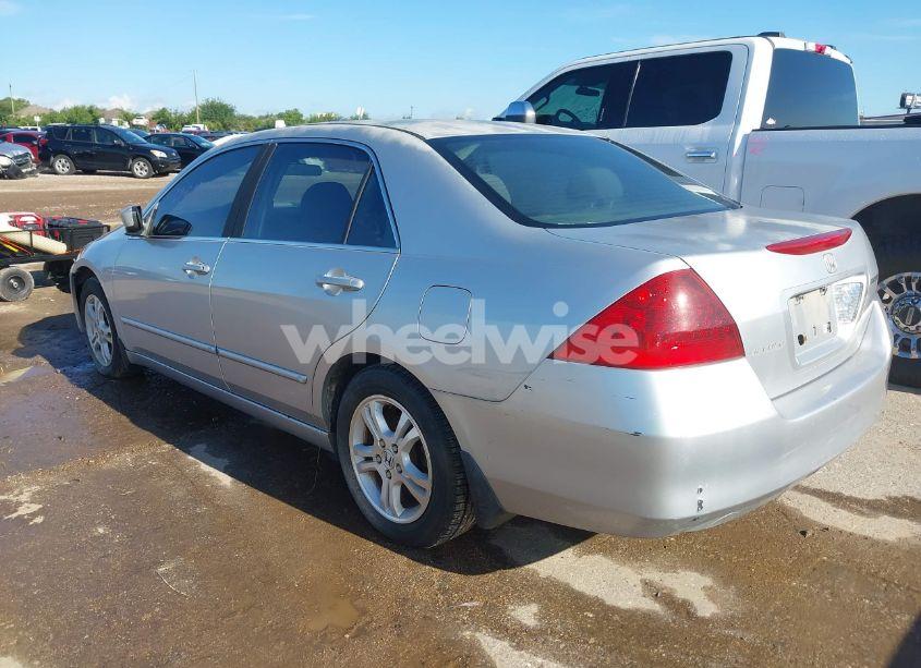 Photo 3 of 2007 Honda Accord 2.4 SE (VIN JHMCM56377C003484)