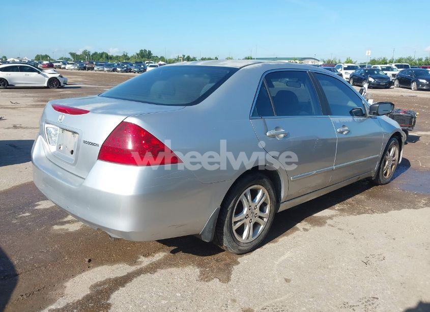 Photo 4 of 2007 Honda Accord 2.4 SE (VIN JHMCM56377C003484)