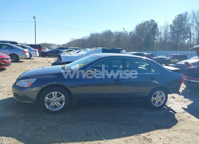 Photo 15 of 2007 Honda Accord 2.4 SE (VIN JHMCM56377C006109)