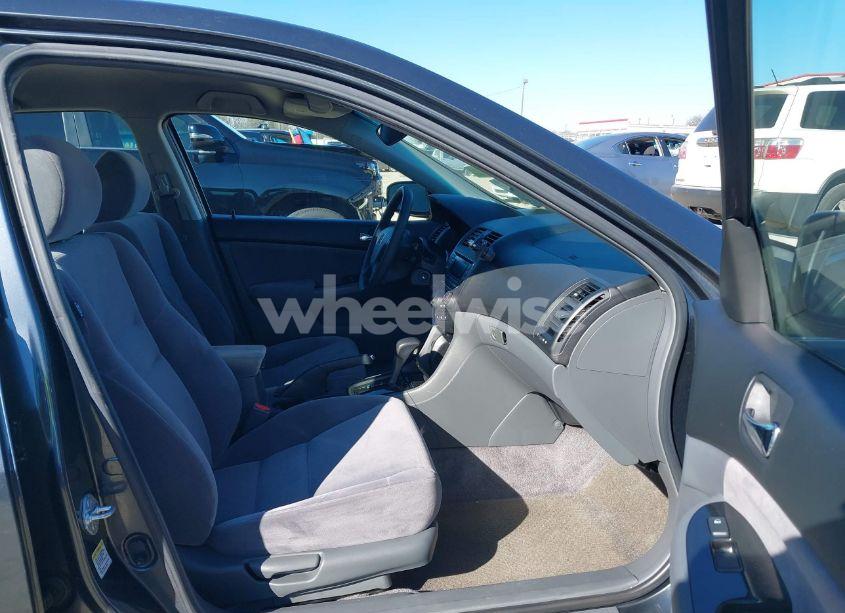 Photo 5 of 2007 Honda Accord 2.4 SE (VIN JHMCM56377C006109)