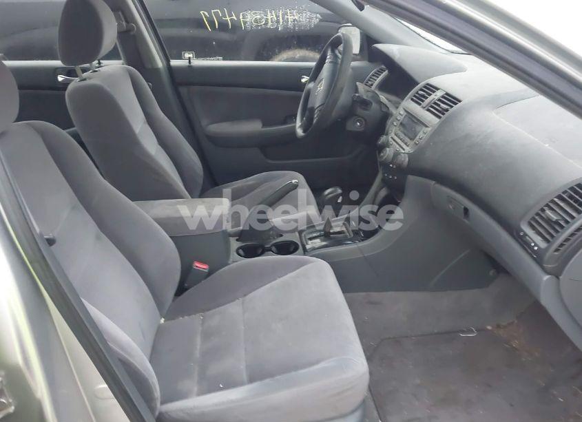 Photo 5 of 2007 Honda Accord 2.4 SE (VIN JHMCM56377C010144)