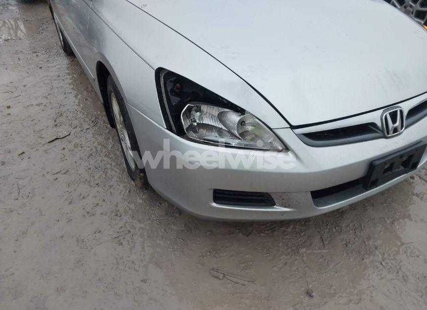 Photo 6 of 2007 Honda Accord 2.4 SE (VIN JHMCM56377C010144)