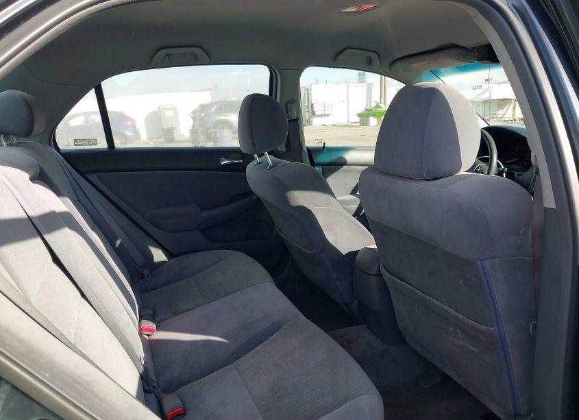 Photo 8 of 2004 Honda Accord 2.4 LX (VIN JHMCM56384C021312)
