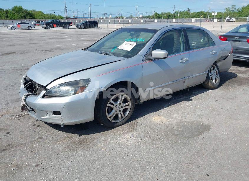 Photo 2 of 2007 Honda Accord 2.4 SE (VIN JHMCM56387C007270)