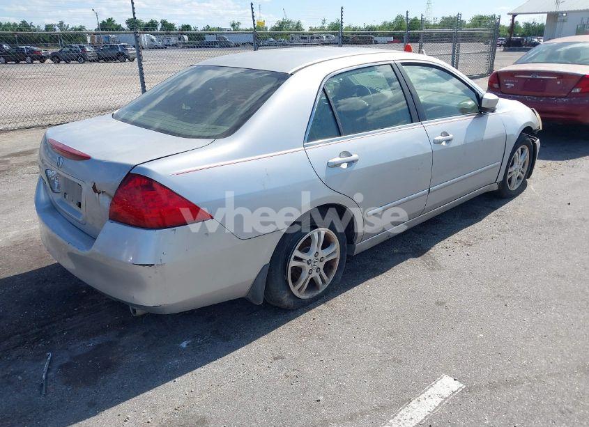 Photo 4 of 2007 Honda Accord 2.4 SE (VIN JHMCM56387C007270)