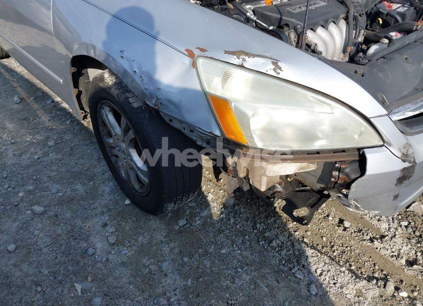 Photo 6 of 2007 Honda Accord 2.4 SE (VIN JHMCM56387C019578)