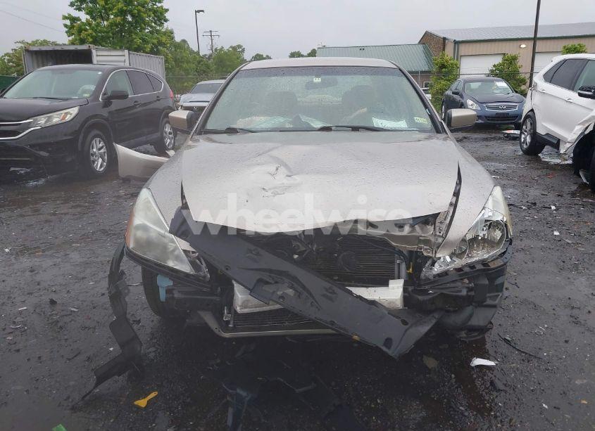 Photo 13 of 2003 Honda Accord 2.4 LX (VIN JHMCM56393C000659)