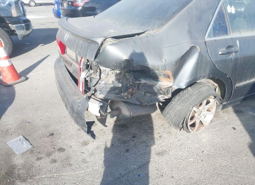 Photo 5 of 2003 Honda Accord 2.4 LX (VIN JHMCM56393C003528)