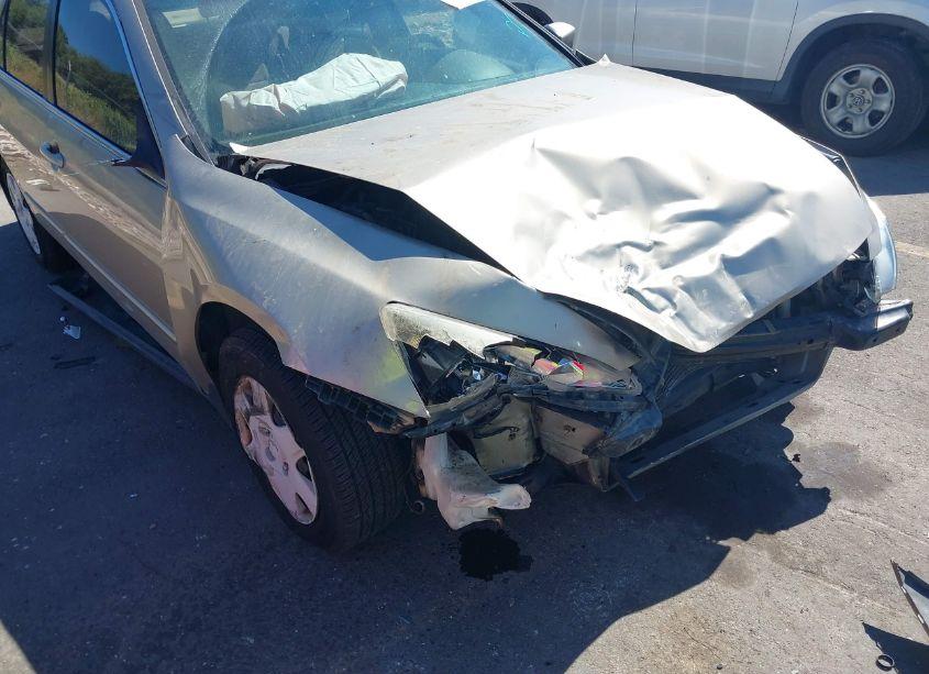 Photo 6 of 2003 Honda Accord 2.4 LX (VIN JHMCM56393C051966)