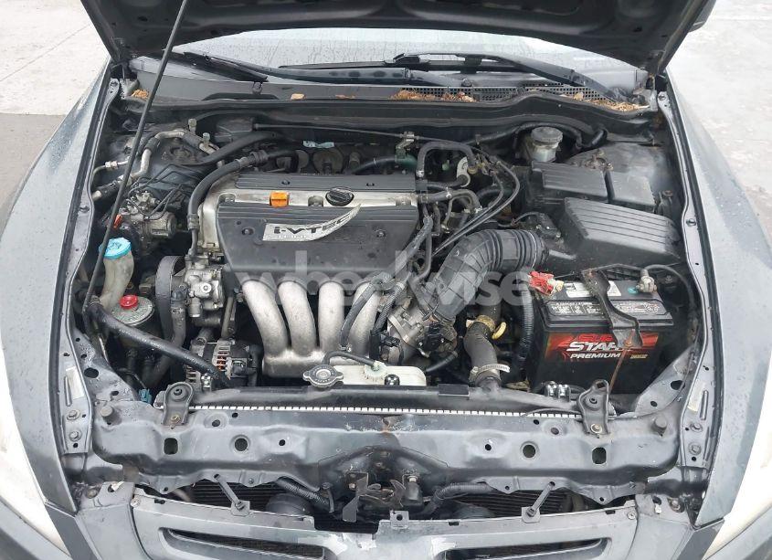 Photo 10 of 2003 Honda Accord 2.4 LX (VIN JHMCM563X3C077041)