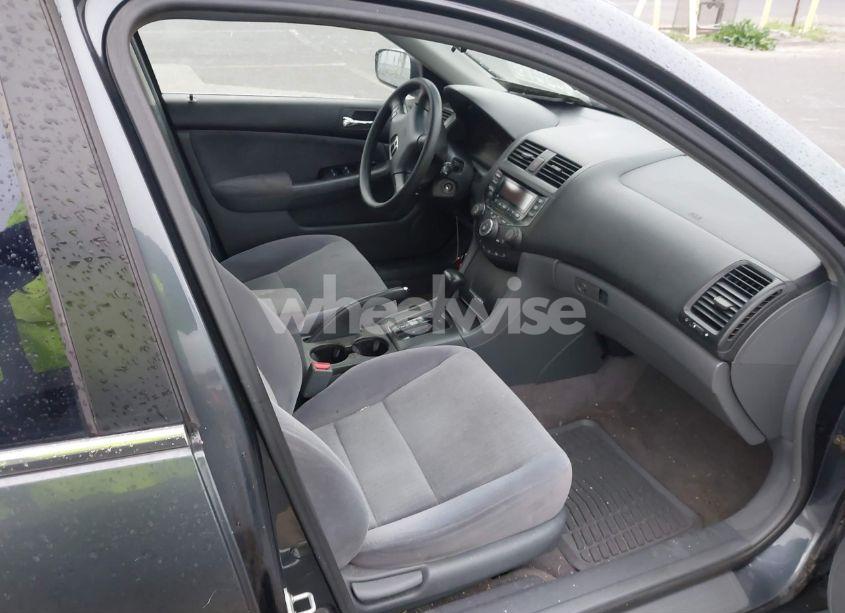 Photo 5 of 2003 Honda Accord 2.4 LX (VIN JHMCM563X3C077041)