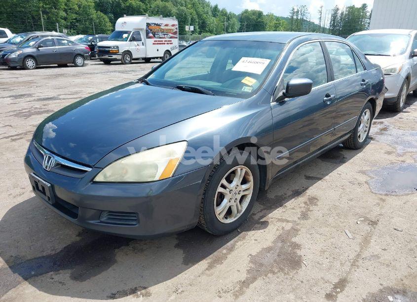 Photo 2 of 2007 Honda Accord 2.4 SE (VIN JHMCM563X7C017153)