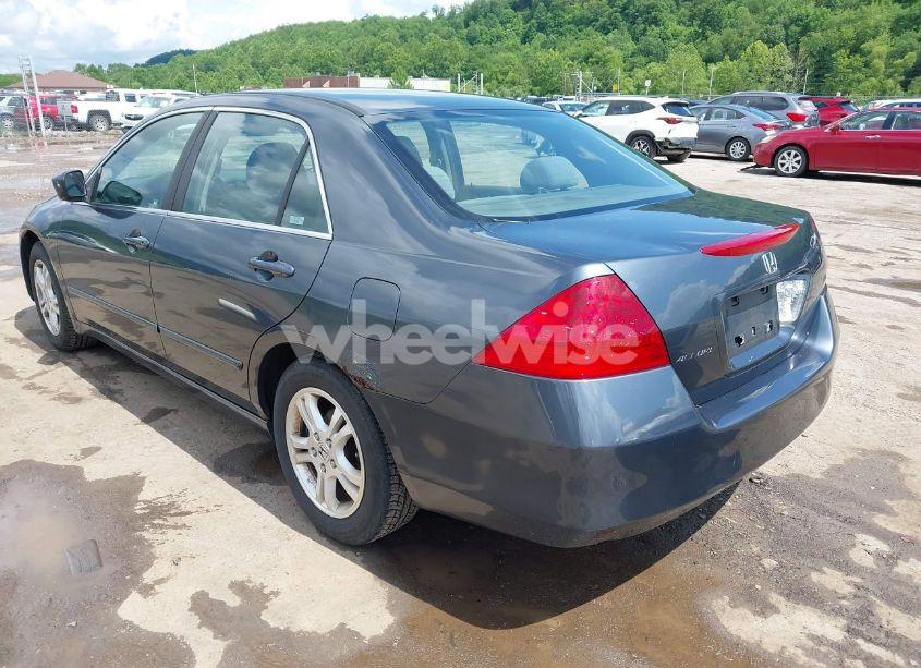 Photo 3 of 2007 Honda Accord 2.4 SE (VIN JHMCM563X7C017153)