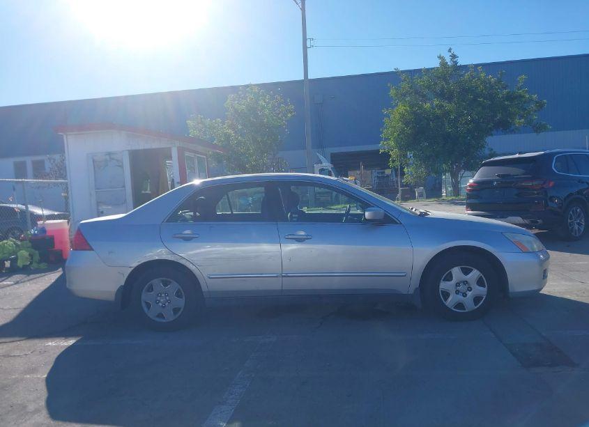 Photo 13 of 2007 Honda Accord 2.4 LX (VIN JHMCM56417C000864)