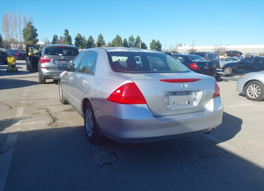 Photo 3 of 2007 Honda Accord 2.4 LX (VIN JHMCM56417C000864)