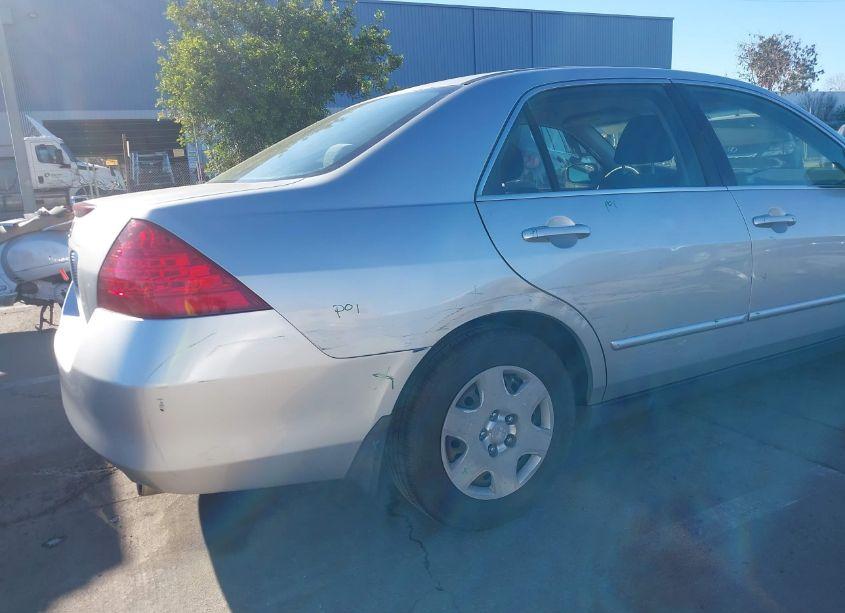 Photo 6 of 2007 Honda Accord 2.4 LX (VIN JHMCM56417C000864)