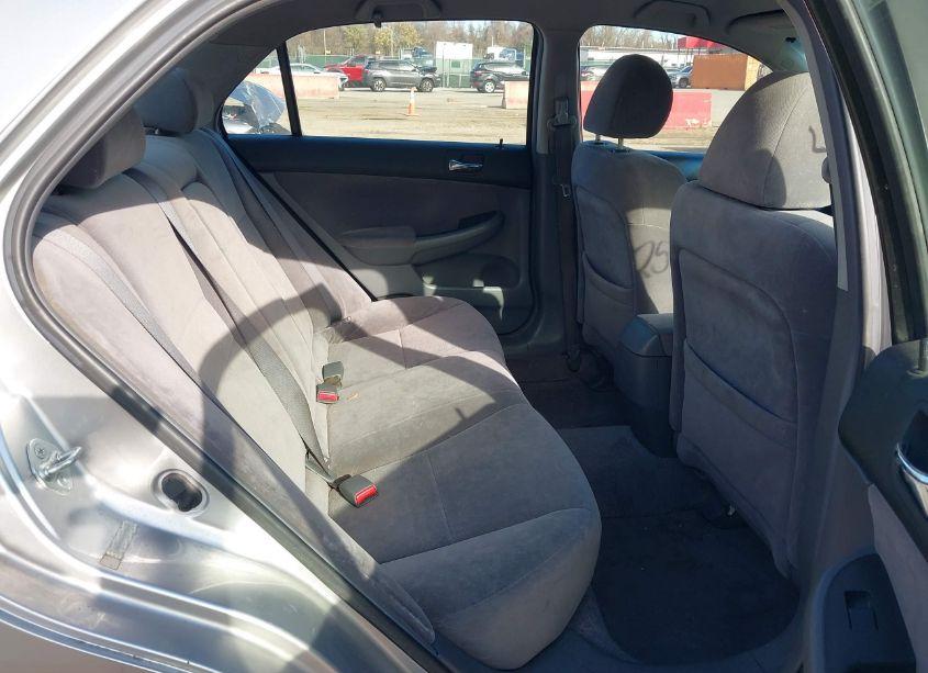 Photo 8 of 2006 Honda Accord 2.4 LX (VIN JHMCM56426C000600)