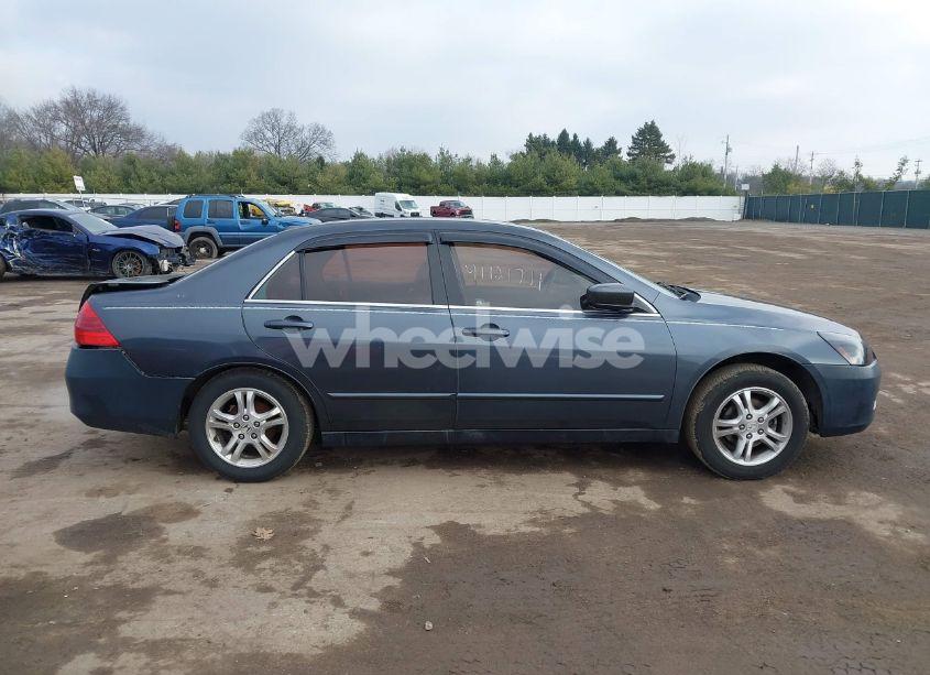 Photo 13 of 2006 Honda Accord 2.4 LX (VIN JHMCM56426C007384)