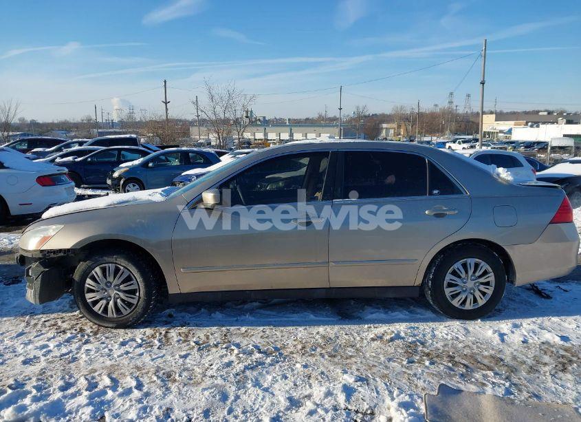 Photo 13 of 2006 Honda Accord 2.4 LX (VIN JHMCM56446C009458)