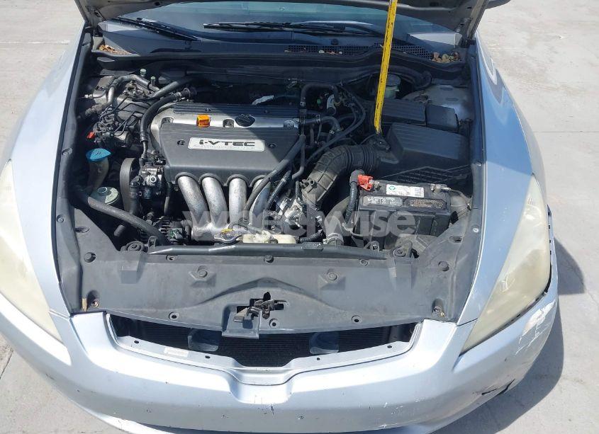 Photo 10 of 2005 Honda Accord 2.4 LX (VIN JHMCM56465C004504)