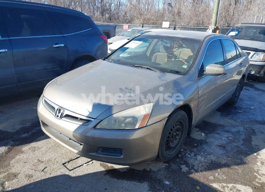 Photo 2 of 2007 Honda Accord 2.4 LX (VIN JHMCM56497C017752)