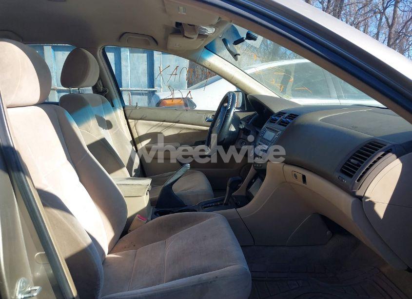 Photo 5 of 2007 Honda Accord 2.4 LX (VIN JHMCM56497C017752)