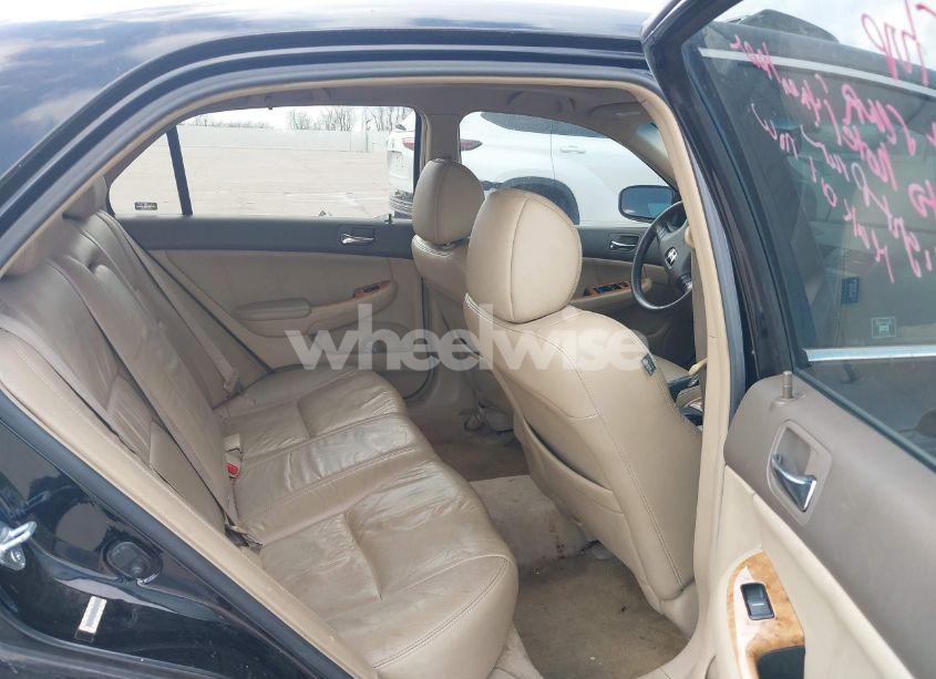 Photo 8 of 2003 Honda Accord 2.4 EX (VIN JHMCM56603C074689)