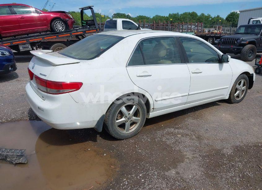 Photo 4 of 2003 Honda Accord 2.4 EX (VIN JHMCM56623C024232)