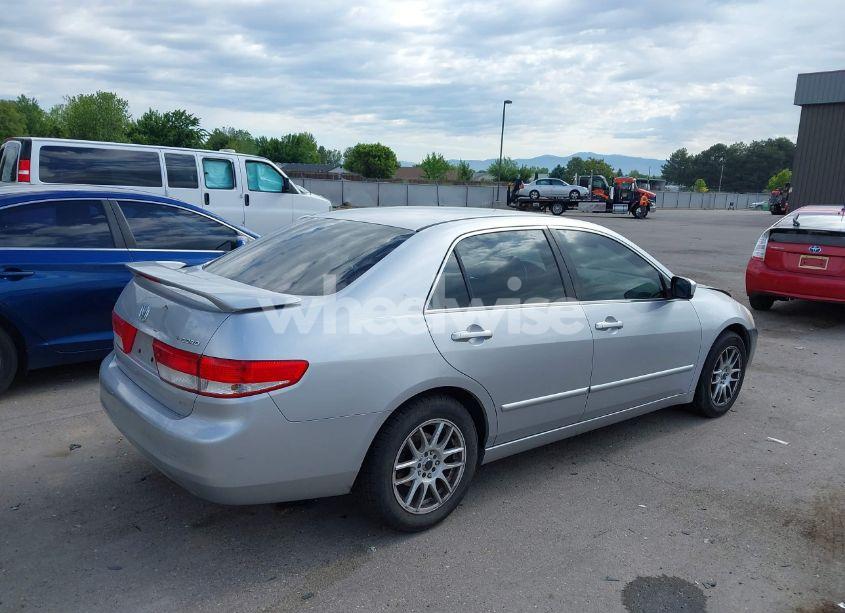 Photo 4 of 2003 Honda Accord 2.4 EX (VIN JHMCM56643C052341)